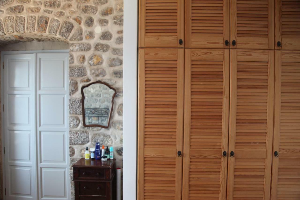Alkioni Stone House Villa Hydra  Luaran gambar